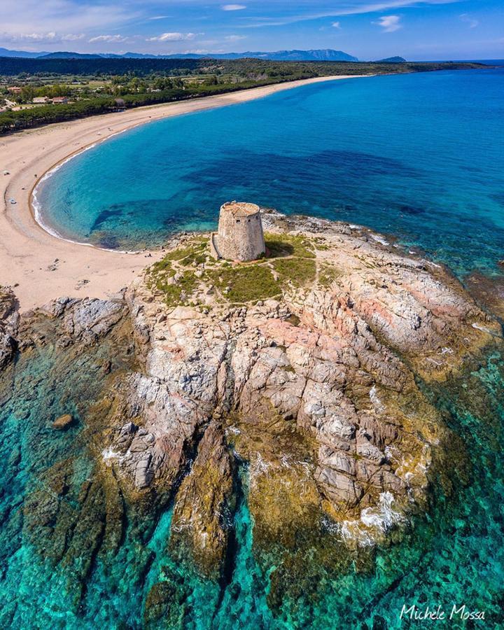 Naked House Sardinia Apartment Bari Sardo Bagian luar foto